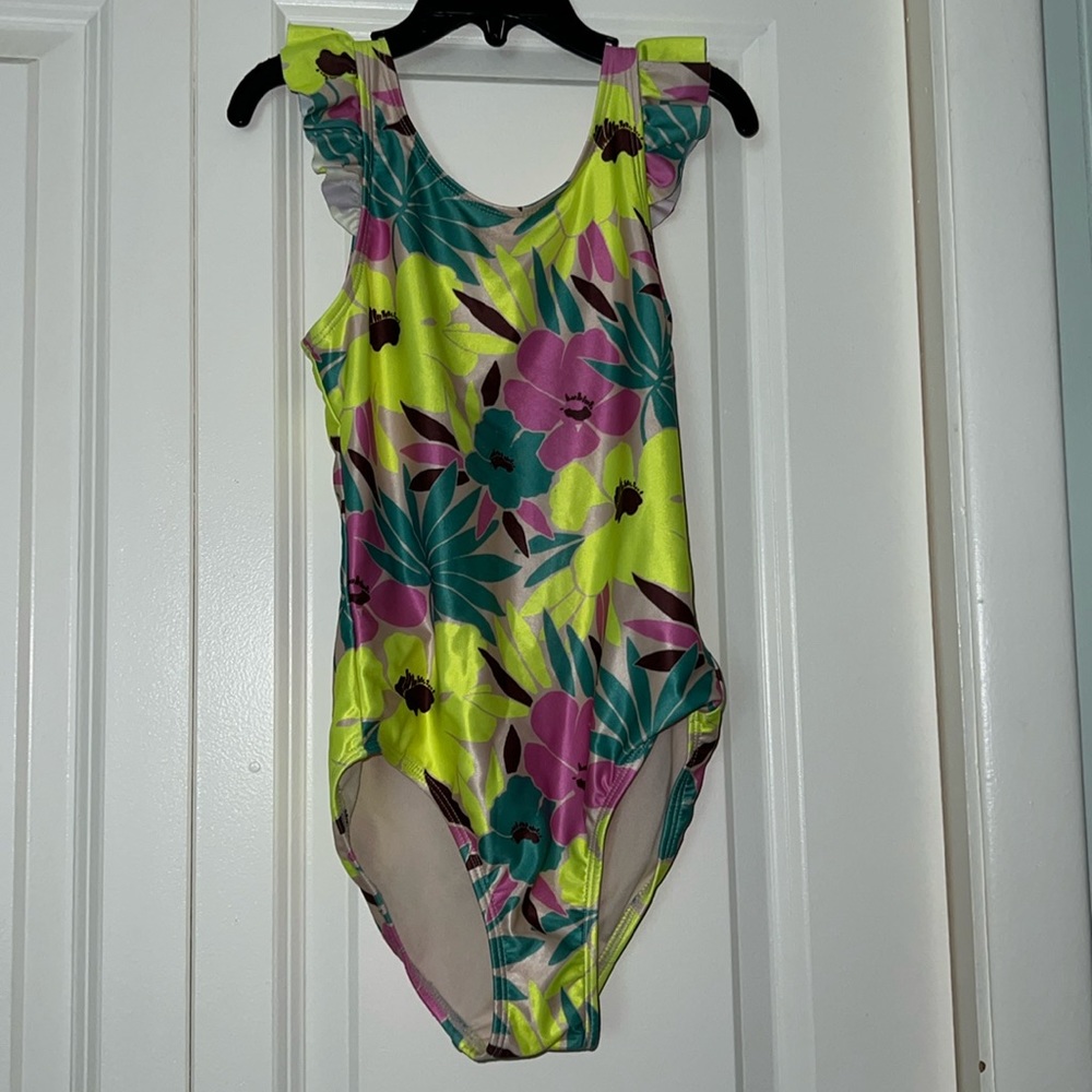 Gap medium floral one piece swimsuit